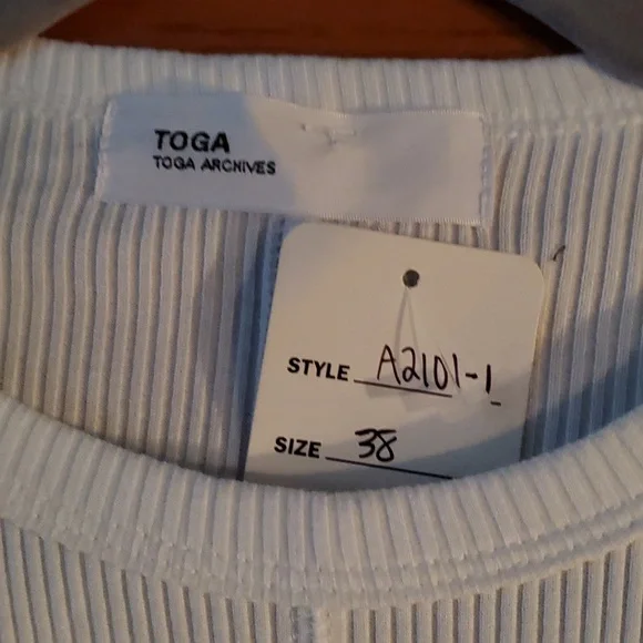 Sz 38 NWT $690 Toga Archives ribbed two tone top